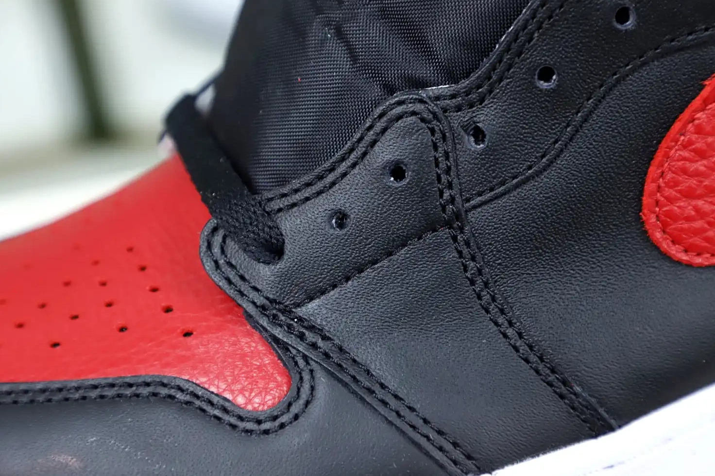 HIGH 'BRED' OG Kimikick RETRO AIR 1 JORDAN 0408